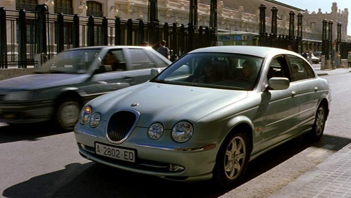 Renault 21