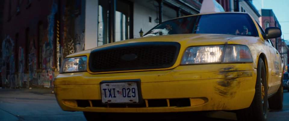 Ford Crown Victoria