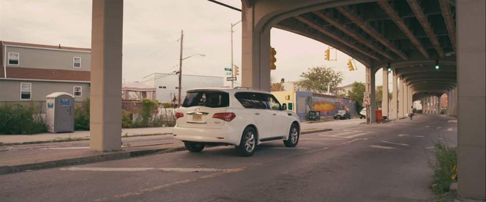 Infiniti QX56