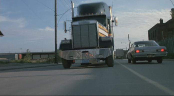 Freightliner FLC 120 64 T