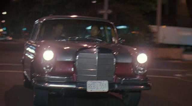 Mercedes-Benz 220 S