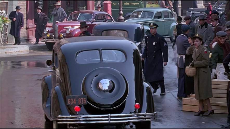 Chrysler Airflow Eight