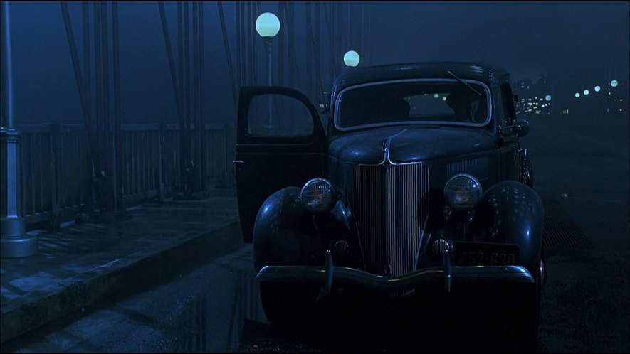 Ford V8 De Luxe