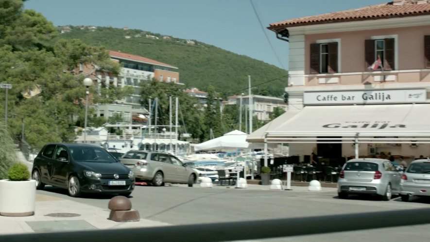 BMW 1