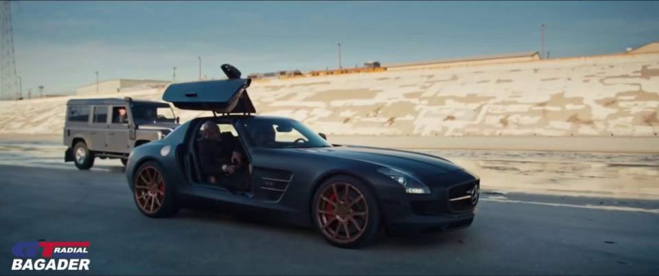 Mercedes-Benz SLS AMG