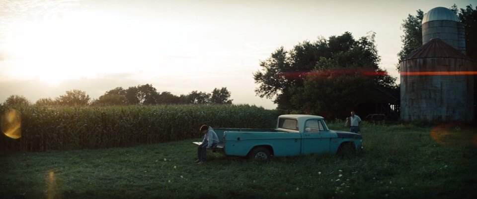 Dodge D-200