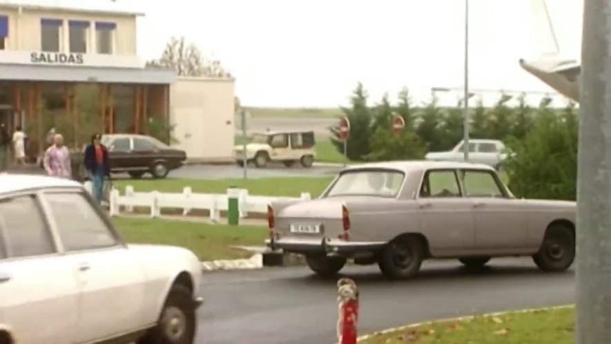 Peugeot 404