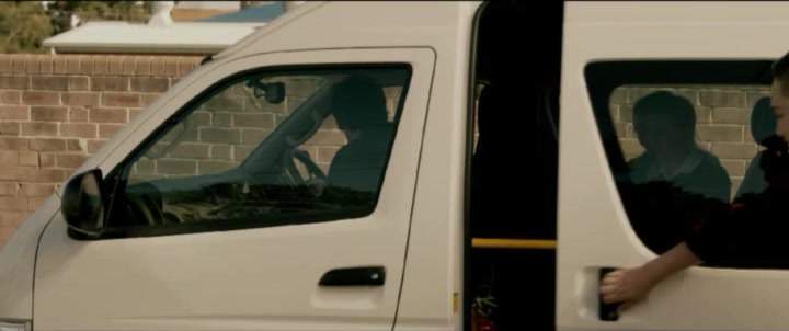 Toyota HiAce Commuter