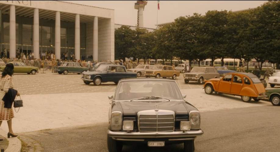 Mercedes-Benz 230 Lang