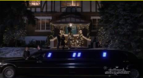 Lincoln Town Car Stretched Limousine