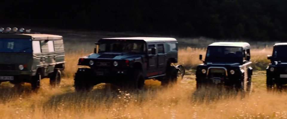 Land-Rover Defender 90