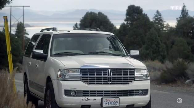 2007 Lincoln Navigator L in Hidden Truth