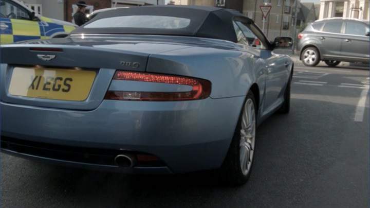 Aston Martin DB9 Volante