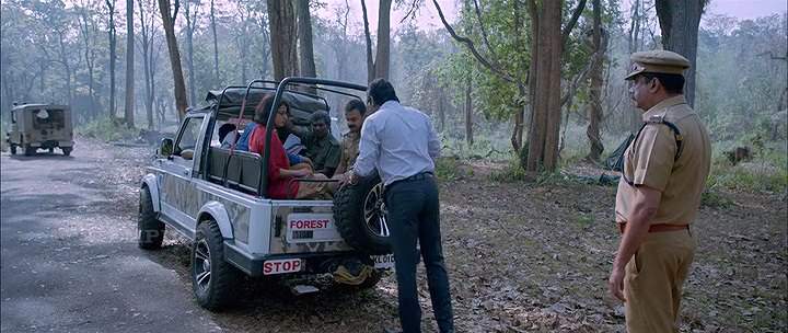 1996 Maruti Gypsy King in School Bus