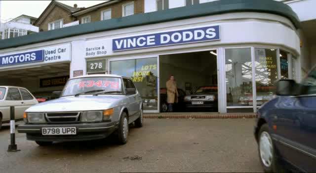 SAAB 900