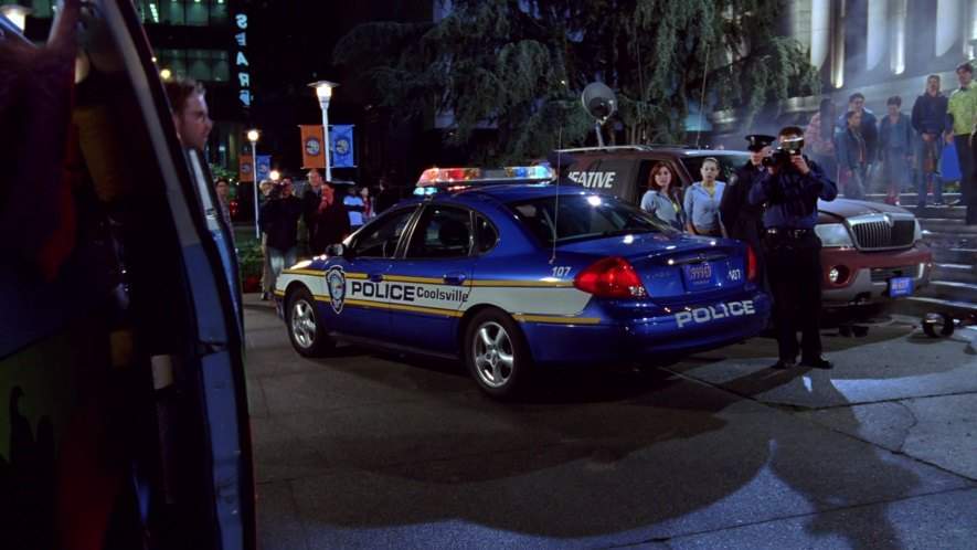 Ford Taurus