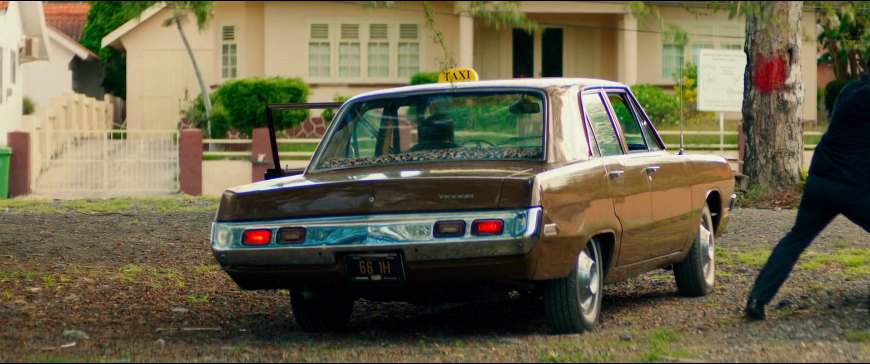1970 Dodge Dart in Double Play