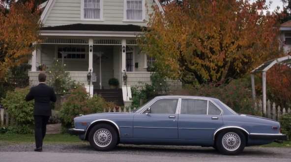 Jaguar Vanden Plas V12