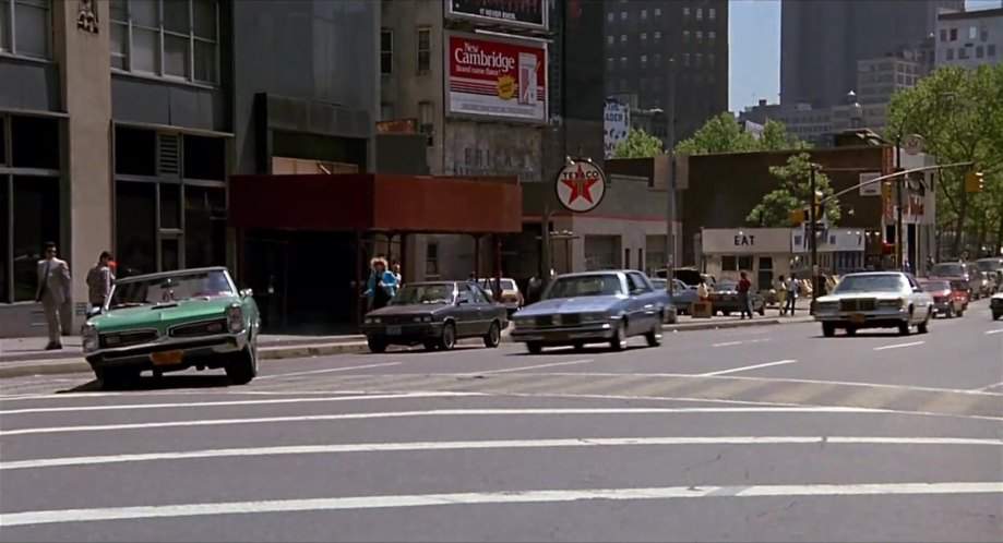 Oldsmobile Cutlass Supreme