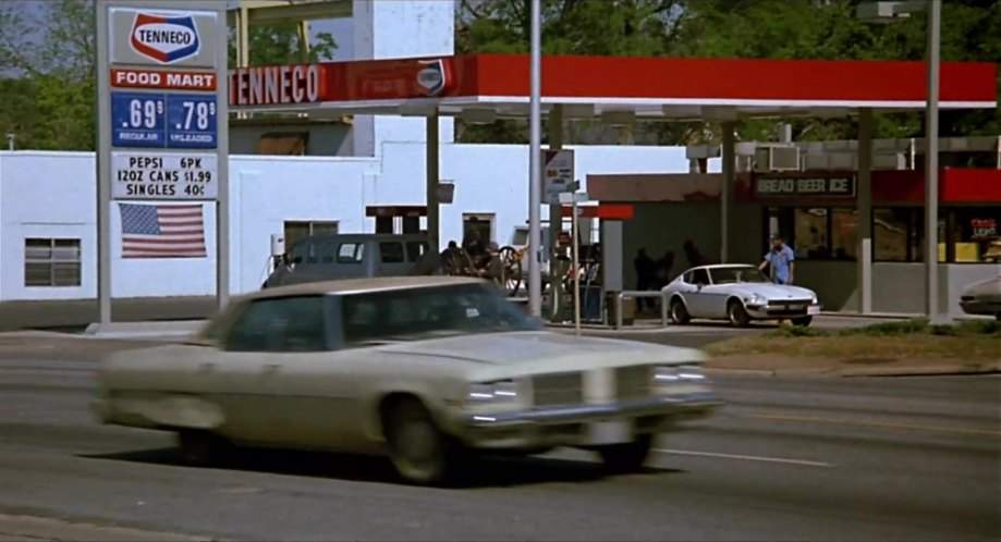 Oldsmobile Ninety-Eight Regency