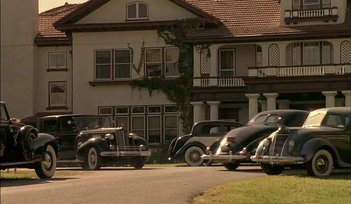 Chrysler Airflow Eight