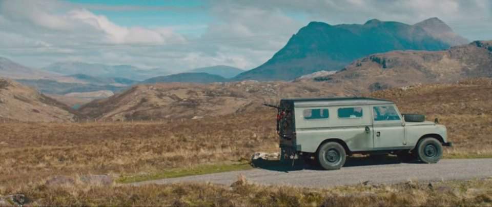 Land-Rover 109'' Series III