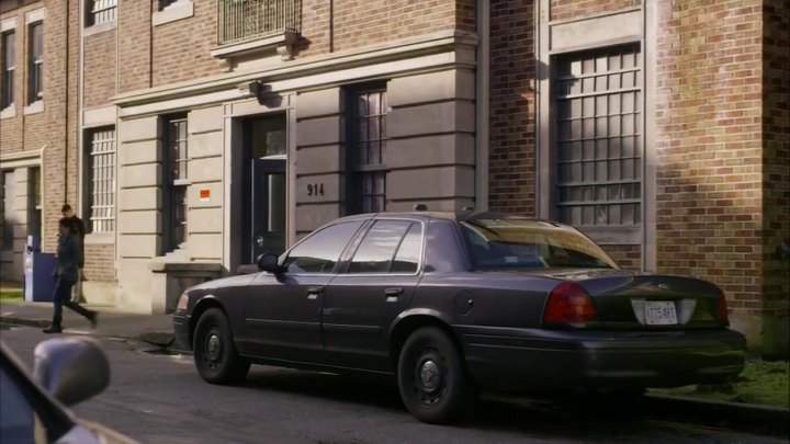 Ford Crown Victoria