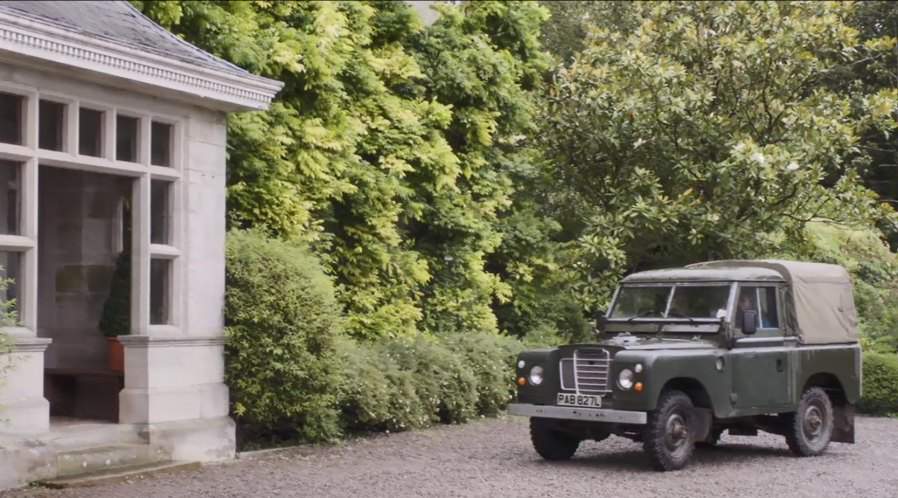Land-Rover 88'' Series III