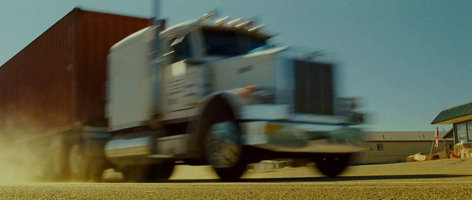 Peterbilt 379