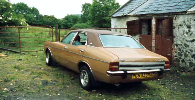 Ford Cortina 2000E MkIII