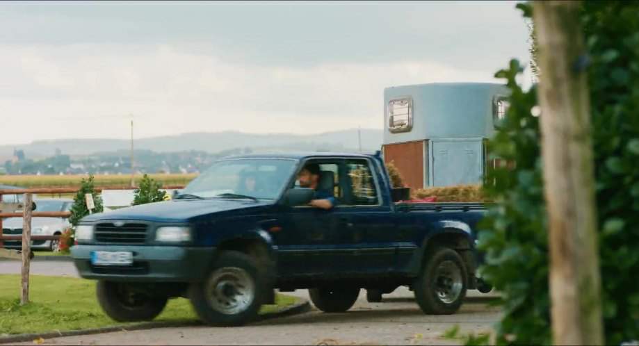 Mazda B-2500