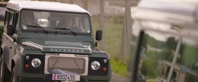 Land-Rover Defender 110
