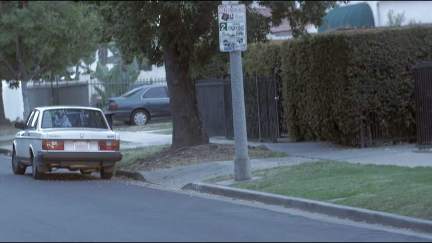 Volvo 240