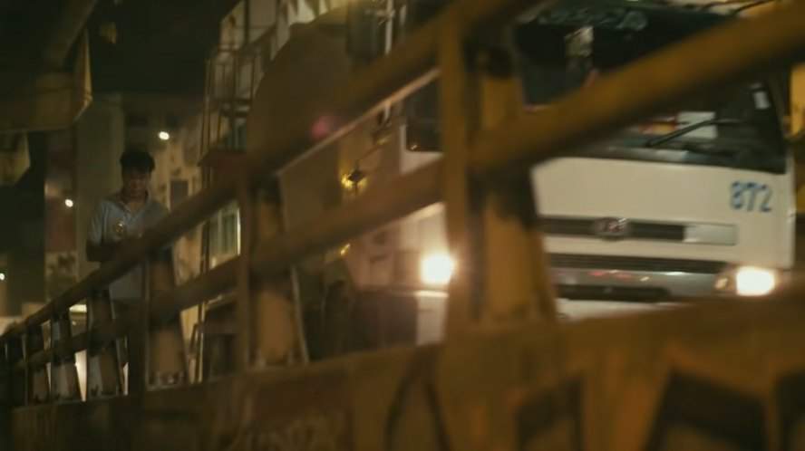 Nissan Diesel Big Thumb