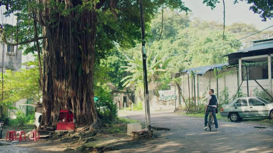 Proton Saga Iswara Aeroback
