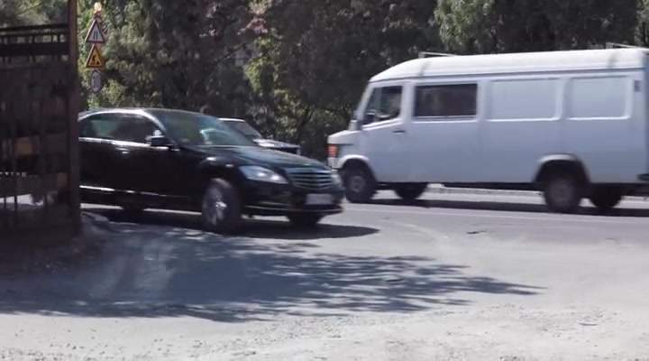Mercedes-Benz 