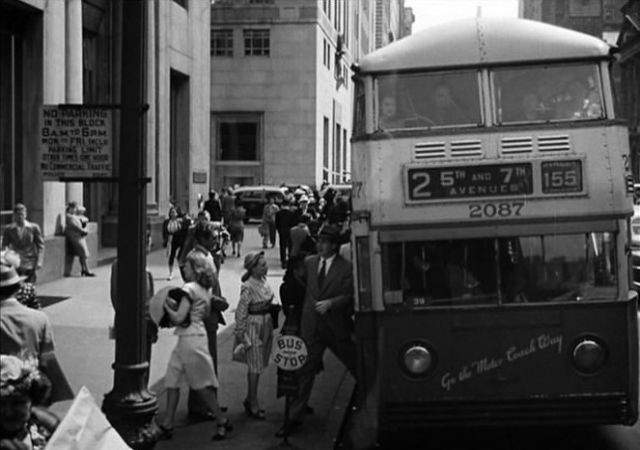 Yellow Coach 735