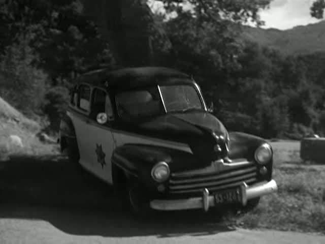 Ford De Luxe