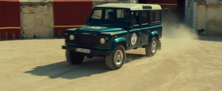 Land-Rover Defender 110 Station Wagon