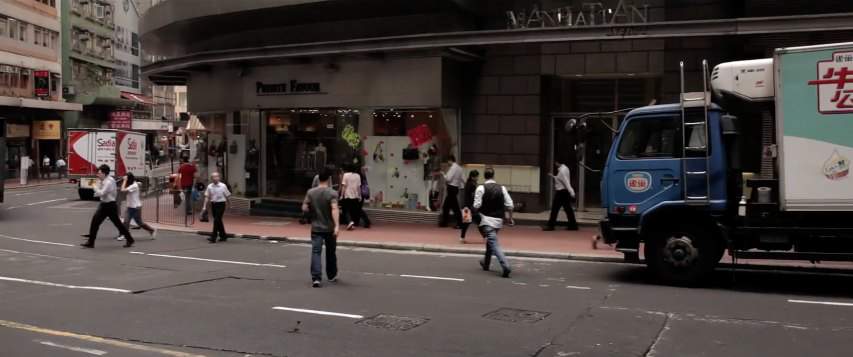 Nissan Diesel Big Thumb