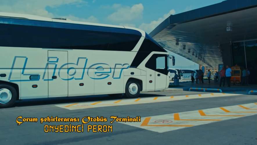 Neoplan N 5216 SHD Starliner in Leblebi Tozu