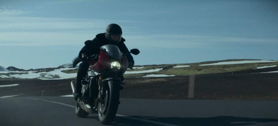 Triumph Speed Triple 1200 RR