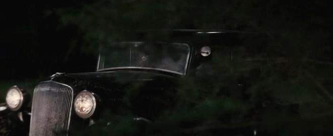 Plymouth De Luxe