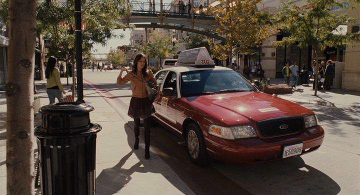 Ford Crown Victoria