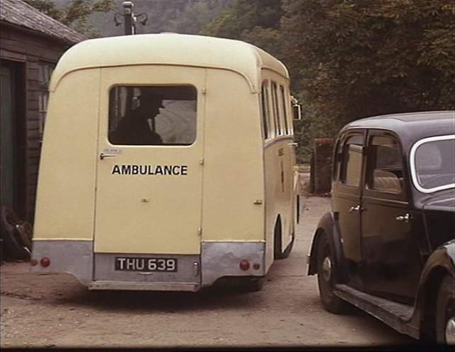 Morris-Commercial LD1 Ambulance