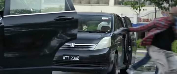 Toyota Isis