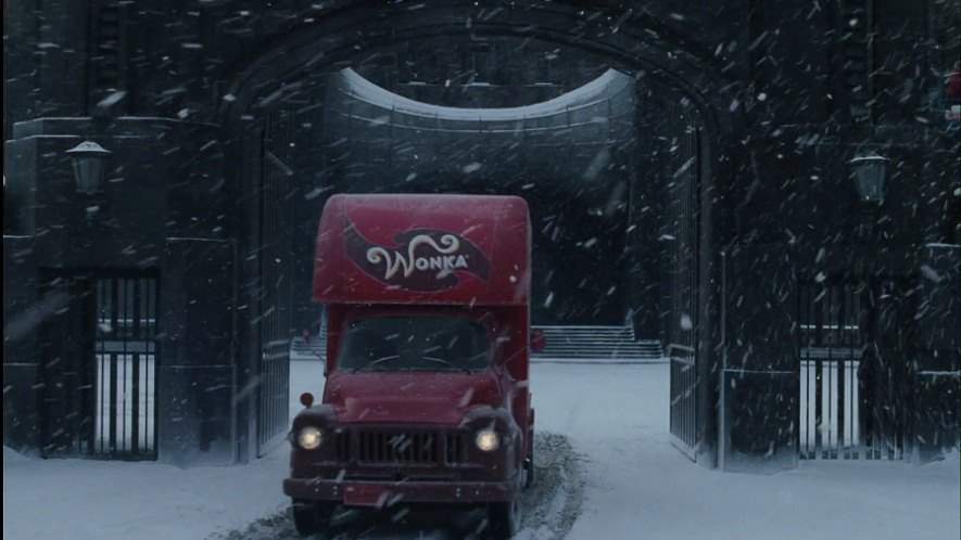 Bedford J2