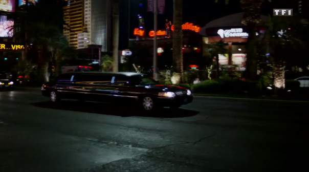 Lincoln Town Car Stretched Limousine