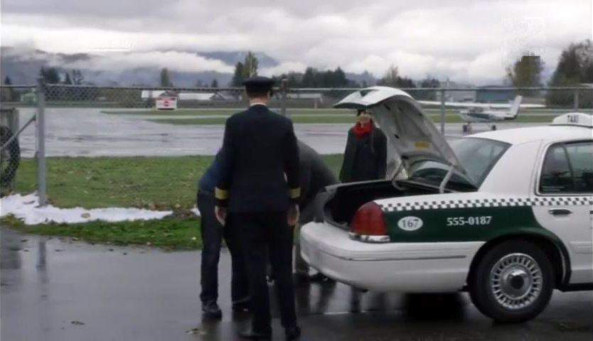 Ford Crown Victoria