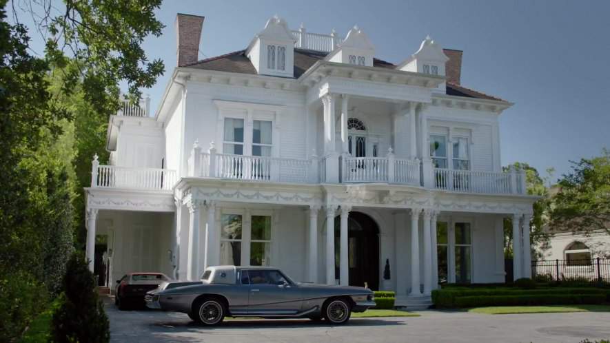 Stutz Blackhawk